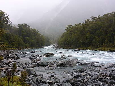 2019-01-20 15.48.54 P1020678 Simon - Otoko River at Stag Flat.jpeg: 4608x3456, 6003k (2019 Jun 20 21:11)