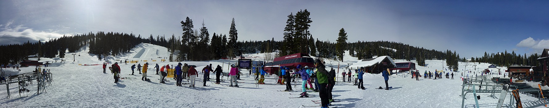 2019-02-25 10.27.17 Panorama Simon - Northstar Big Springs base_stitch.jpg: 18352x3633, 59953k (2019 Feb 26 18:22)