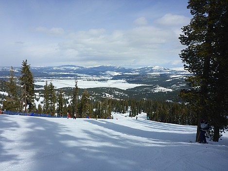 2019-02-25 10.53.18 P1020700 Simon - view from Lodgers Loop.jpeg: 4608x3456, 6112k (2019 Feb 26 17:43)