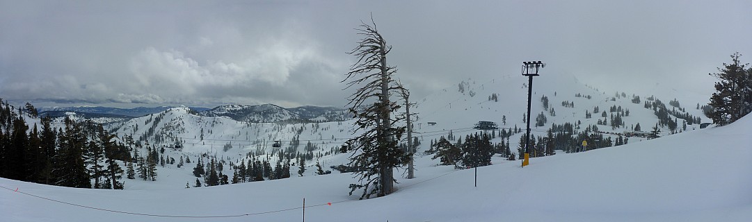 2019-03-01 11.19.51 Panorama Simon - from Mountain Run_stitch.jpg: 12072x3574, 36732k (2019 Mar 06 19:22)