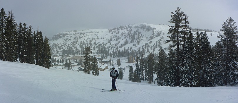 2019-03-05 09.49.43 Panorama Simon - Jim on lower Monte Wolfe_stitch.jpg: 6907x3000, 19072k (2019 Mar 14 18:40)