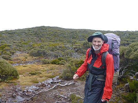 2019-11-10 16.08.14 P1000725 Jim - Brian on Adams hill.jpeg: 4320x3240, 5095k (2019 Nov 10 16:08)