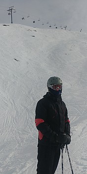 2020-08-07 14.24.09 LG6 Simon - Adrian on Upper Mine Shaft.jpeg: 2080x4160, 3136k (2020 Aug 10 21:05)