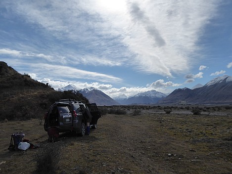 2020-08-29 13.16.34 P1020246 Brian - park at the end of the 4WD road.jpeg: 4000x3000, 4635k (2020 Sept 04 20:07)