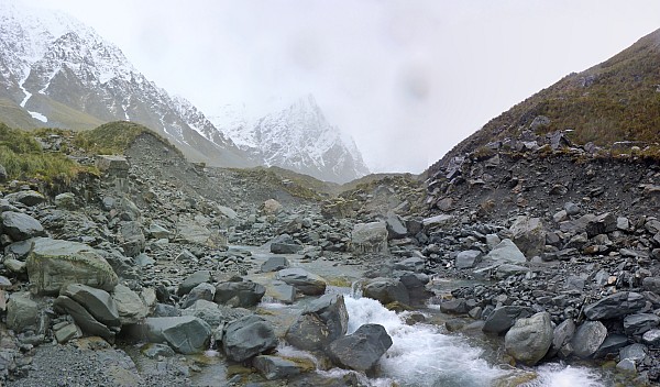 View into the head of the Havelock
Photo: Simon
2020-08-31 10.37.28; '2020 Aug 31 10:37'
Original size: 7,899 x 4,634; 28,345 kB; stitch
2020-08-31 10.37.28 Panorama Simon - view into the head of the Havelock_stitch.jpg