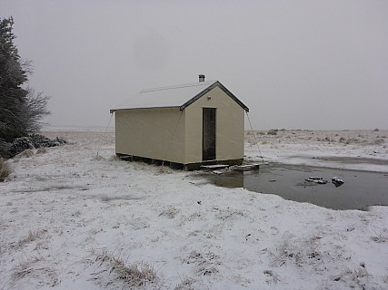 Snowing at Mistake Flats Hut
Photographer;&nbsp;Simon
2020-09-01&nbsp;07.38.59;&nbsp;Metadata time: '2020 Sept 01 07:38'
Original size:&nbsp;4,469 x 3,352; 5,297 kB;&nbsp;str
Filename: 2020-09-01 07.38.59 P1030433 Simon - snowing at Mistake Flats Hut_str.jpeg