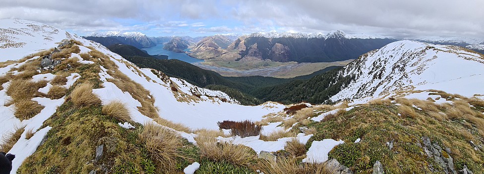 2022-08-04 13.27.16 S20 Simon - Hokakura panorama.jpeg: 7760x2800, 10764k (2022 Dec 11 15:08)