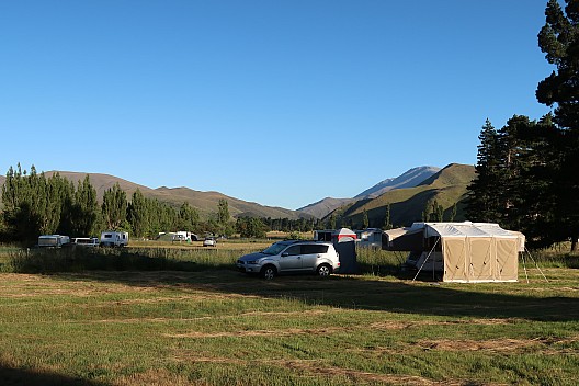 Trailer camper at St Bathams campsite
Photographer;&nbsp;Brian
2022-12-28&nbsp;07.16.32;&nbsp;Metadata time: '2022 Dec 28 07:16'
Original size:&nbsp;4,790 x 3,193; 5,614 kB;&nbsp;cr
Filename: 2022-12-28 07.16.32 IMG_0698 Brian - Trailer camper at St Bathams campsite_cr.jpg