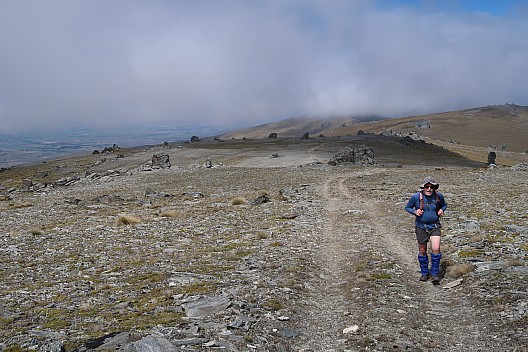 Simon on the Dunstan tops 4wd track
Photographer;&nbsp;Brian
2022-12-31&nbsp;11.30.00;&nbsp;Metadata time: '2022 Dec 31 11:30'
Original size:&nbsp;5,472 x 3,648; 10,255 kB
Filename: 2022-12-31 11.30.00 IMG_0710 Brian - Simon on the Dunstan tops 4wd track.jpeg