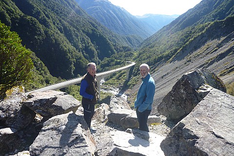 Arthurs Pass Viaduct Philip and Brian
Photographer;&nbsp;Philip
2023-04-15&nbsp;12.21.52;&nbsp;Metadata time: '2023 Apr 15 12:21'
Original size:&nbsp;4,320 x 2,880; 4,922 kB
Filename: 2023-04-15 12.21.52 P1070021 Philip - Arthurs Pass Viaduct Philip and Brian.jpeg