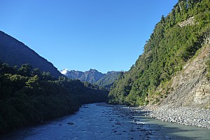 Moeraki River to Middle Head hut