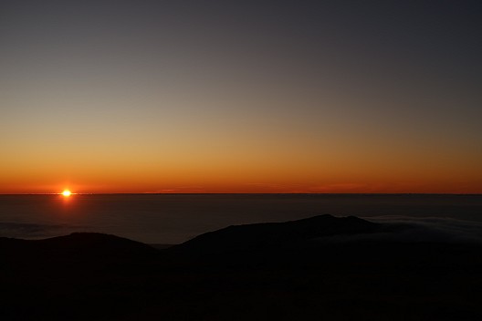 Sunset over Te Tai-o-Rēhua
Photo: Brian
2023-04-19 18.06.52; '2023 Apr 19 18:06'
Original size: 5,472 x 3,648; 3,422 kB
2023-04-19 18.06.52 IMG_0848 Brian - sunset over Te Tai-o-Rēhua.jpeg