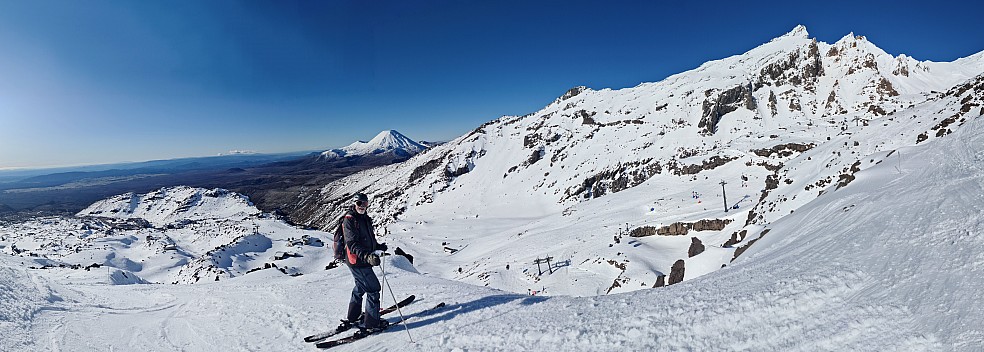 Simon and view from Delta Ridge
Photographer;&nbsp;Adrian
2023-09-01&nbsp;15.45.29;&nbsp;Metadata time: '2023 Sept 01 15:45'
Original size:&nbsp;24,889 x 8,900; 25,246 kB;&nbsp;stitch
Filename: 2023-09-01 15.45.29 S20+ Adrian - Simon and view from Delta Ridge_stitch.jpg