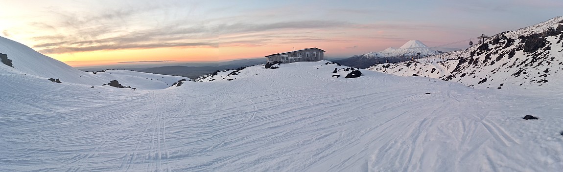 View down Yankee beside TTC Lodge
Photographer;&nbsp;Adrian
2023-09-02&nbsp;18.00.53;&nbsp;Metadata time: '2023 Sept 02 18:00'
Original size:&nbsp;19,332 x 5,918; 8,996 kB;&nbsp;stitch
Filename: 2023-09-02 18.00.53 S20+ Adrian - view down Yankee beside TTC Lodge_stitch.jpg