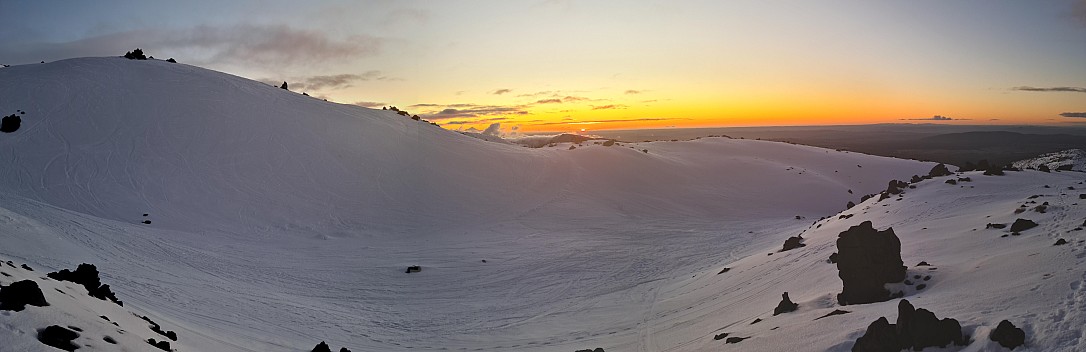 Sunset from the Lodge
Photo: Adrian
2023-08-28 17.57.32; '2023 Aug 28 17:57'
Original size: 18,562 x 6,019; 6,158 kB; stitch