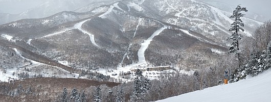 At the Prince Hotel East Wing skiing Yakebitaiyama
Yakebitaiyama from top of Ichinose Quad
Photographer;&nbsp;Jim
2024-03-02&nbsp;15.15.02;&nbsp;Metadata time: '2024 Mar 02 15:15'
Original size:&nbsp;7,899 x 2,981; 4,577 kB;&nbsp;stitch
Filename: 2024-03-02 15.15.02 S21FE+ Jim - Yakebitaiyama from top of Ichinose Quad_stitch.jpg