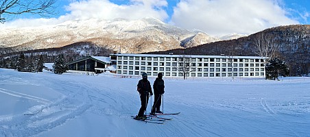At the Prince Hotel East Wing skiing Yakebitaiyama
Adrian and Kevin outside Prince Hotel East Building
Photographer;&nbsp;Simon
2024-03-02&nbsp;16.25.14;&nbsp;Metadata time: '2024 Mar 02 16:25'
Original size:&nbsp;13,658 x 6,049; 10,078 kB;&nbsp;stitch
Filename: 2024-03-02 16.25.14 S20+ Simon - Adrian and Kevin outside Prince Hotel East Building_stitch.jpg