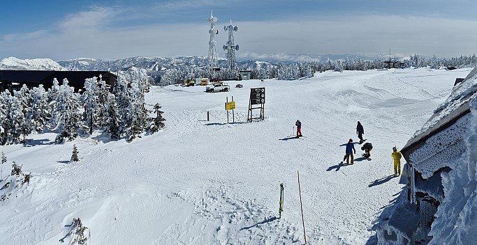 Mt Yokote
Photographer;&nbsp;Adrian
2024-03-08&nbsp;10.32.28;&nbsp;Metadata time: '2024 Mar 08 14:32'
Original size:&nbsp;13,149 x 6,772; 13,798 kB;&nbsp;stitch
Filename: 2024-03-08 10.32.28 S20+ Adrian - Mt Yokote_stitch.jpg