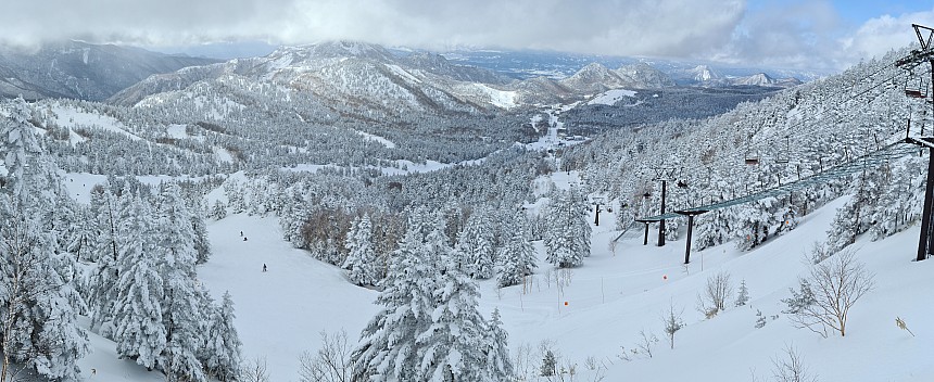 View down Yokoteyama 2nd skiing slope
Photographer;&nbsp;Simon
2024-03-10&nbsp;14.49.20;&nbsp;Metadata time: '2024 Mar 10 18:49'
Original size:&nbsp;17,215 x 7,044; 28,587 kB;&nbsp;stitch
Filename: 2024-03-10 14.49.20 S20+ Simon - view down Yokoteyama 2nd skiing slope_stitch.jpg