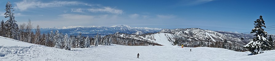 Yamanoeki skiing
View from the top of Shiga Kōgen Terakoya
Photo: Adrian
2024-03-11 12.51.40; '2024 Mar 11 12:51'
Original size: 19,435 x 4,349; 14,298 kB; stitch
2024-03-11 12.51.40 S20+ Adrian - view from the top of Shiga Kōgen Terakoya_stitch.jpg