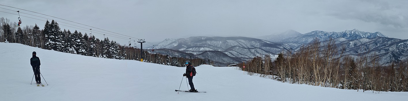 Kevin and Simon at top of Okushiga High Speed Pair Nr  3
Photographer;&nbsp;Adrian
2024-03-12&nbsp;10.56.05;&nbsp;Metadata time: '2024 Mar 12 14:56'
Original size:&nbsp;16,977 x 4,218; 8,135 kB;&nbsp;stitch
Filename: 2024-03-12 10.56.05 S20+ Adrian - Kevin and Simon at top of Okushiga High Speed Pair Nr 3_stitch.jpg