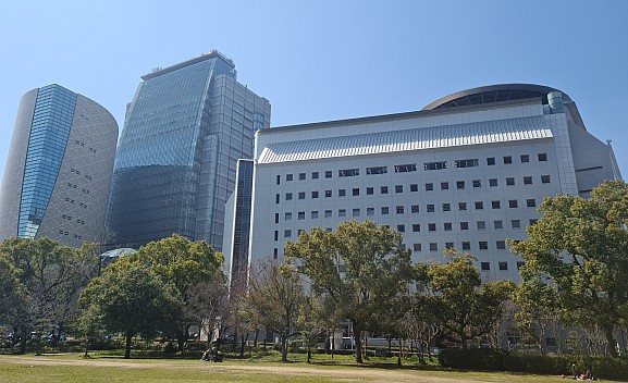 Buildings adjacent to Ōsaka Castle
Photo: Adrian
2024-03-15 12.25.40; '2024 Mar 15 16:25'
Original size: 9,248 x 5,641; 13,330 kB; cr
2024-03-15 12.25.40 S20+ Adrian - buildings adjacent to Ōsaka Castle_cr.jpg