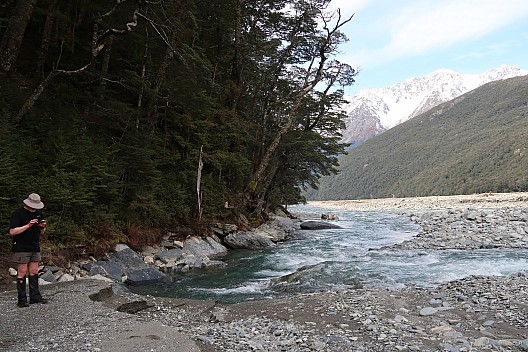 Simon at the end of the sidle track
Photographer;&nbsp;Brian
2024-09-29&nbsp;14.18.07;&nbsp;Metadata time: '2024 Sept 29 14:18'
Original size:&nbsp;5,472 x 3,648; 9,872 kB
Filename: 2024-09-29 14.18.07 IMG_1215 Brian - Simon at the end of the sidle track.jpeg