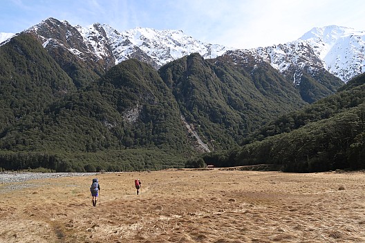 Philip and Simon and Huxley Forks Hut
Photographer;&nbsp;Brian
2024-09-29&nbsp;14.58.41;&nbsp;Metadata time: '2024 Sept 29 14:58'
Original size:&nbsp;5,472 x 3,648; 10,556 kB
Filename: 2024-09-29 14.58.41 IMG_1217 Brian - Philip and Simon and Huxley Forks Hut.jpeg