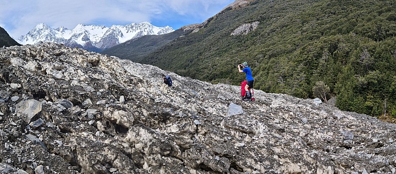 Philip and Brian on the avalanche debris
Photo: Simon
2024-09-29 14.33.32; '2024 Sept 29 14:33'
Original size: 13,691 x 6,028; 19,221 kB; stitch
2024-09-29 14.33.32 S20+ Simon - Philip and Brian on the avalanche debris_stitch.jpg