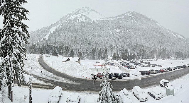 View from Village Inn window
Photographer;&nbsp;Simon
2025-02-25&nbsp;07.50.52;&nbsp;Metadata time: '2025 Feb 26 04:50'
Original size:&nbsp;16,864 x 9,220; 17,563 kB;&nbsp;stitch
Filename: 2025-02-25 07.50.52 S20+ Simon - view from Village Inn window_stitch.jpg