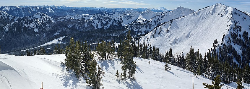 2025-02-26 10.22.29 S20+ Simon - view from Crystal Mountain North with Campbells Basin and Mt St Helens_stitch_cr.jpg: 15290x5493, 11433k (2025 May 11 15:14)