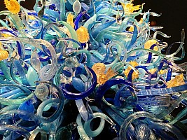 Chihuly Glass Sealife Tower  2011 detail
Photographer;&nbsp;Nick
2025-03-02&nbsp;12.57.24;&nbsp;Metadata time: '2025 Mar 02 12:57'
Original size:&nbsp;4,608 x 3,456; 5,658 kB
Filename: 2025-03-02 12.57.24 Nick - Chihuly Glass Sealife Tower 2011 detail.jpeg