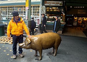 Nick and Rachel the Piggy Bank by Georgia Gerber
Photographer;&nbsp;Nick
2025-03-03&nbsp;10.20.44;&nbsp;Metadata time: '2025 Mar 03 10:20'
Original size:&nbsp;4,390 x 3,121; 3,437 kB;&nbsp;cr
Filename: 2025-03-03 10.20.44 IMG Nick - Nick and Rachel the Piggy Bank by Georgia Gerber_cr.jpg