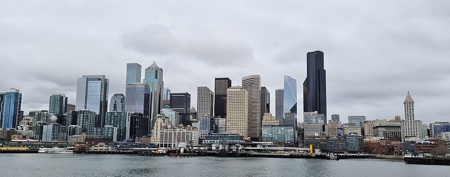 Seattle from Elliot Bay
Photographer;&nbsp;Simon
2025-03-03&nbsp;11.38.50;&nbsp;Metadata time: '2025 Mar 03 11:38'
Original size:&nbsp;9,248 x 3,647; 7,011 kB;&nbsp;cr
Filename: 2025-03-03 11.38.50 S20+ Simon - Seattle from Elliot Bay_cr.jpg