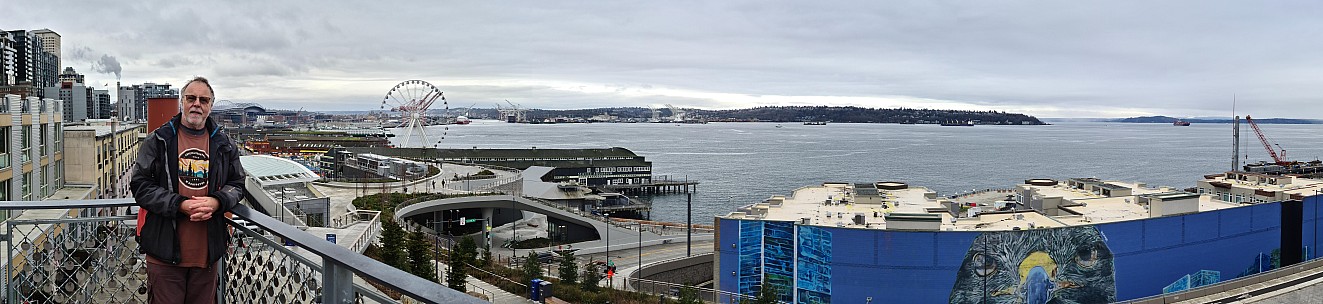 2025-03-03 09.51.58 S20+ Simon - Simon on Waterfront side of Pike Place Market_stitch.jpg: 19773x4544, 8893k (2025 Jul 14 19:56)
