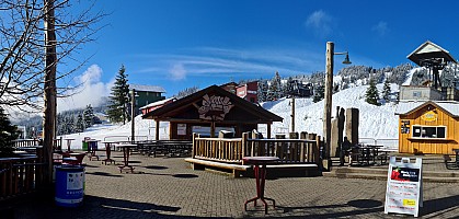 Summit Central plaza
Photographer;&nbsp;Simon
2025-03-05&nbsp;09.10.21;&nbsp;Metadata time: '2025 Mar 05 09:10'
Original size:&nbsp;13,196 x 6,295; 11,338 kB;&nbsp;stitch
Filename: 2025-03-05 09.10.21 S20+ Simon - Summit Central plaza_stitch.jpg