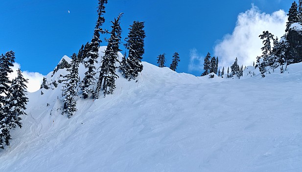 Upper Internationale
Photographer;&nbsp;Simon
2025-03-06&nbsp;14.19.25;&nbsp;Metadata time: '2025 Mar 06 14:19'
Original size:&nbsp;12,400 x 7,073; 7,147 kB;&nbsp;stitch
Filename: 2025-03-06 14.19.25 S20+ Simon - Upper Internationale_stitch.jpg