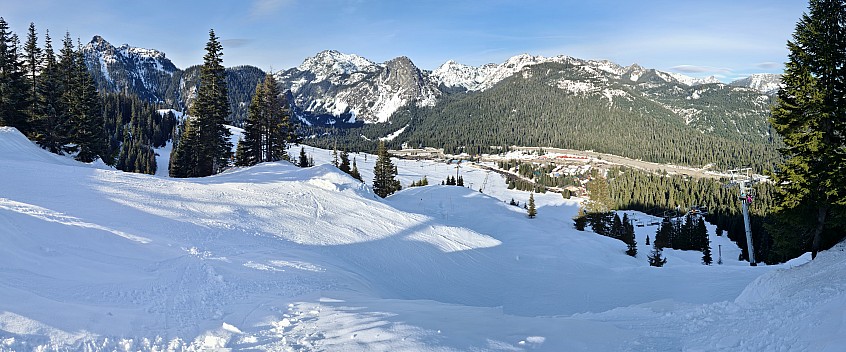 View of Summit West Wildside
Photographer;&nbsp;Simon
2025-03-07&nbsp;15.49.19;&nbsp;Metadata time: '2025 Mar 07 15:49'
Original size:&nbsp;21,571 x 8,979; 29,847 kB;&nbsp;stitch
Filename: 2025-03-07 15.49.19 S20+ Simon - view of Summit West Wildside_stitch.jpg