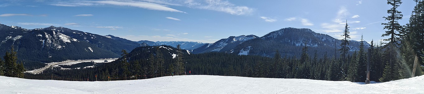 2025-03-07 13.14.41 S20+ Simon - view from the top of Silver Fir_stitch.jpg: 18003x4017, 6782k (2025 Oct 01 20:06)