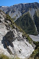 Rocky nerg at Moa Saddle
Photographer;&nbsp;Brian
2026-03-04&nbsp;11.53.53;&nbsp;Metadata time: '2026 Mar 04 11:53'
Original size:&nbsp;3,648 x 5,472; 11,215 kB
Filename: 2026-03-04 11.53.53 CPSG7MII IMG_1781 Brian - Rocky nerg at Moa Saddle.jpeg