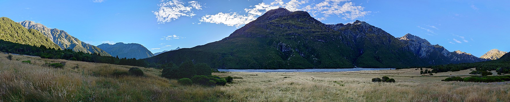 Morning in Unknown Stream
Photographer;&nbsp;Simon
2026-03-05&nbsp;08.34.22029;&nbsp;Metadata time: '2026 Mar 05 08:34'
Original size:&nbsp;28,152 x 5,632; 19,018 kB;&nbsp;stitch
Filename: 2026-03-05 08.34.22029 Xpr1VII Simon - morning in Unknown Stream_stitch.jpg