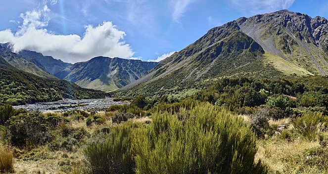 View up Waitāwhiri at Park Morpeth Hut
Photographer;&nbsp;Simon
2026-03-05&nbsp;14.32.58161;&nbsp;Metadata time: '2026 Mar 05 14:32'
Original size:&nbsp;9,590 x 5,091; 14,711 kB;&nbsp;stitch
Filename: 2026-03-05 14.32.58161 Xpr1VII Simon - view up Waitāwhiri at Park Morpeth Hut_stitch.jpg